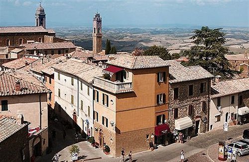 Il Barlanzone Affittacamere Montalcino Eksteriør billede